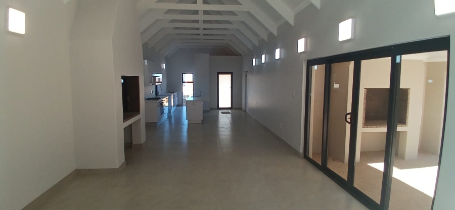 3 Bedroom Property for Sale in Mount Royal Golf Estate Western Cape